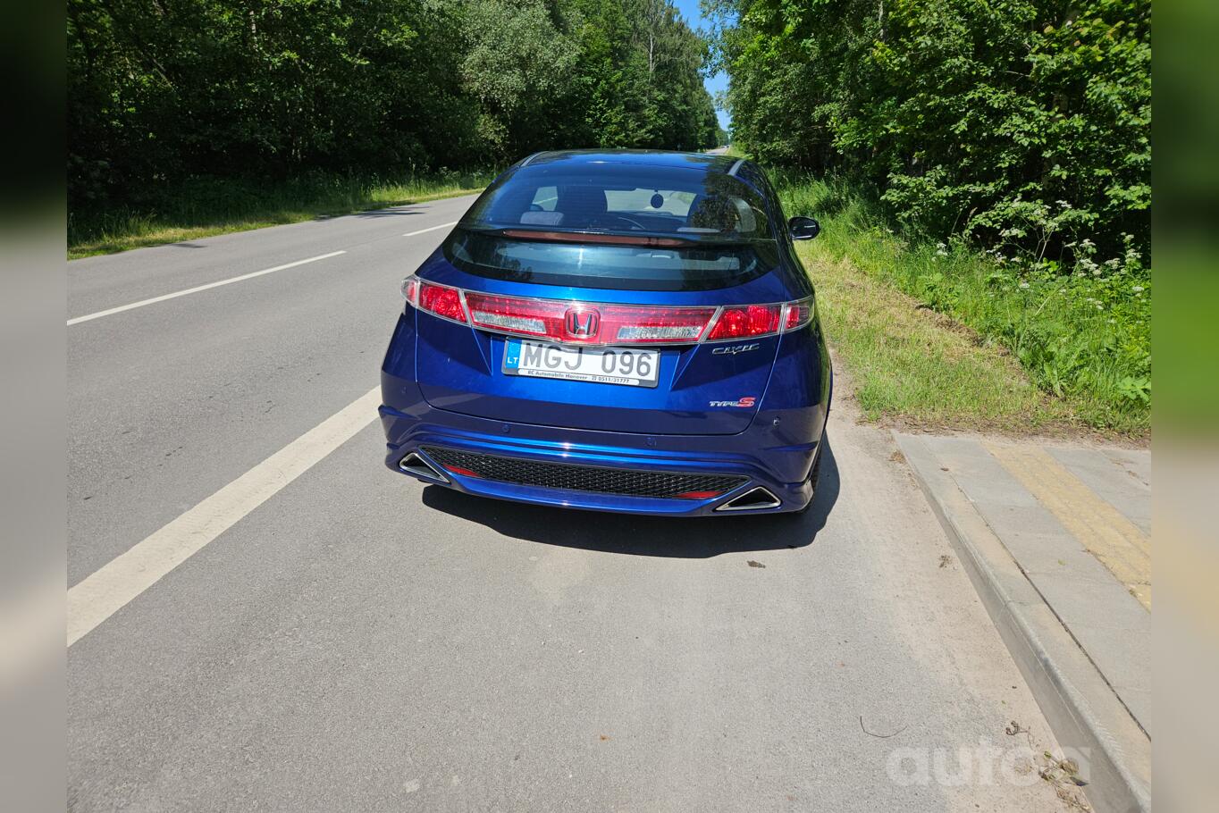 Honda Civic 8 generation [restyling] Type-S hatchback 3-doors