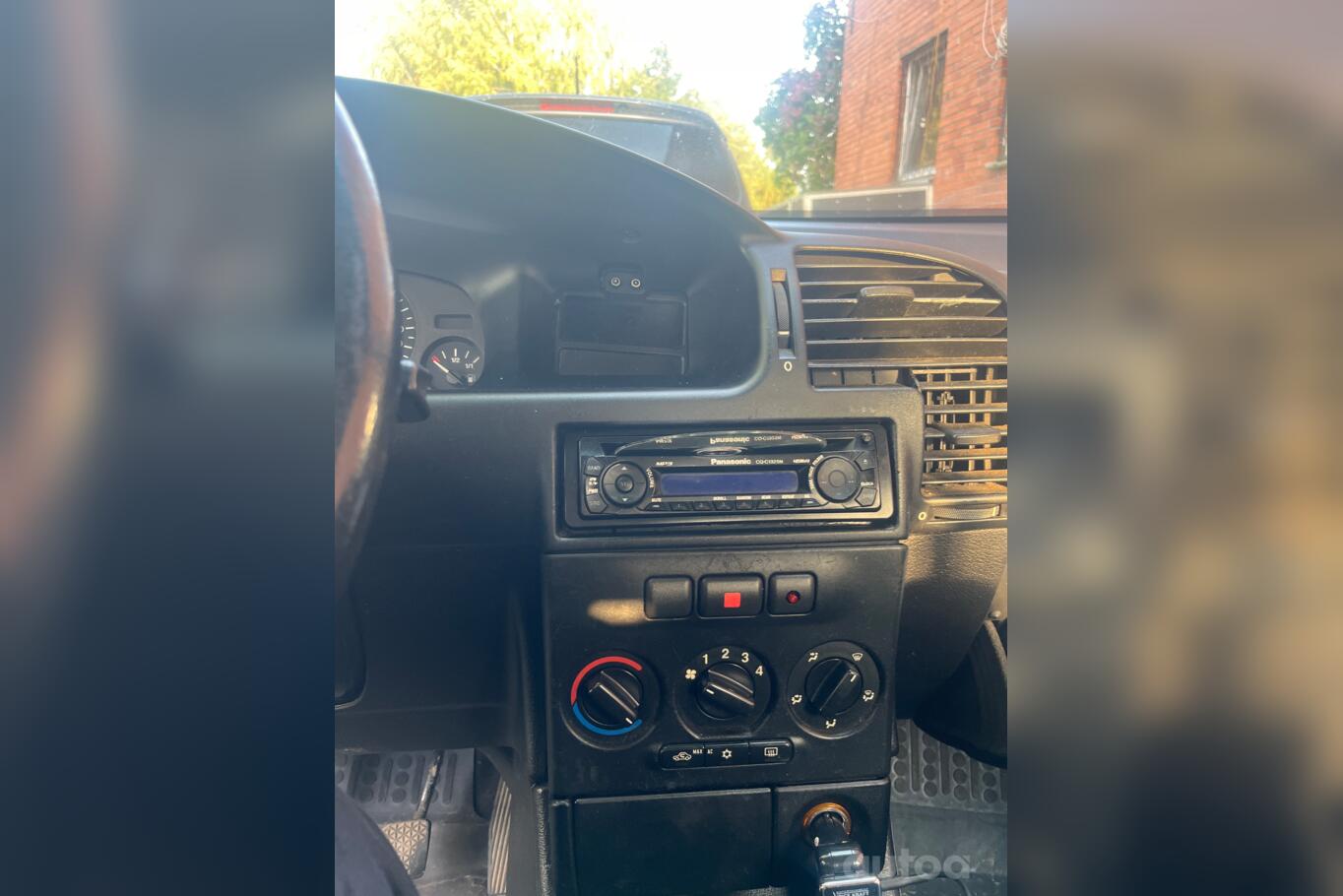 Opel Zafira A Minivan 5-doors