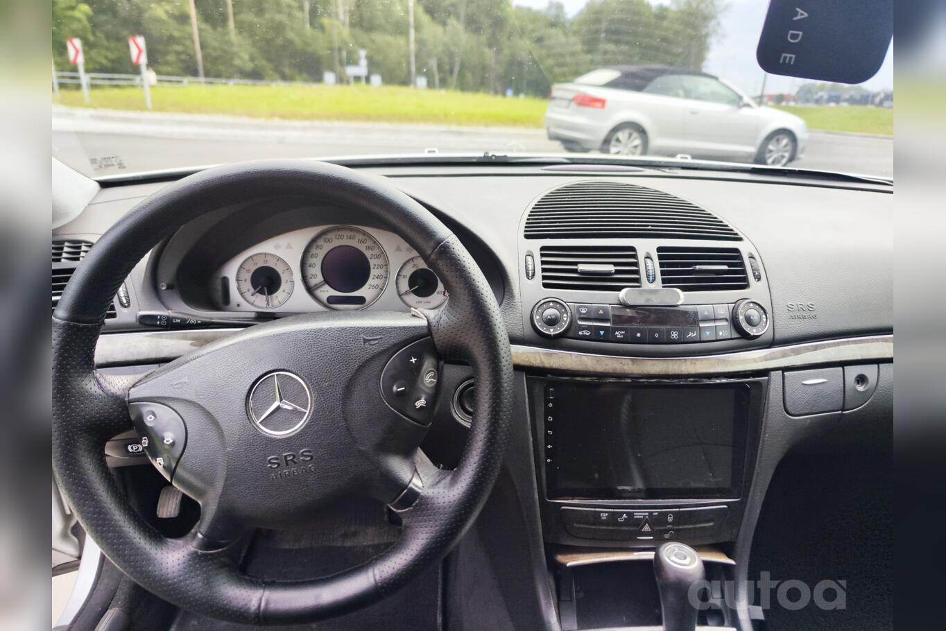 Mercedes-Benz E-Class W211 Sedan
