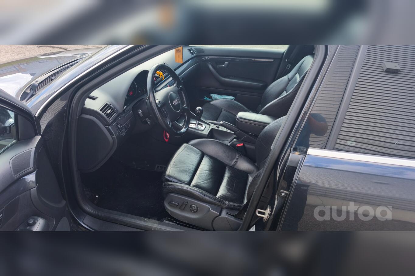 Audi A4 B6 Avant wagon 5-doors