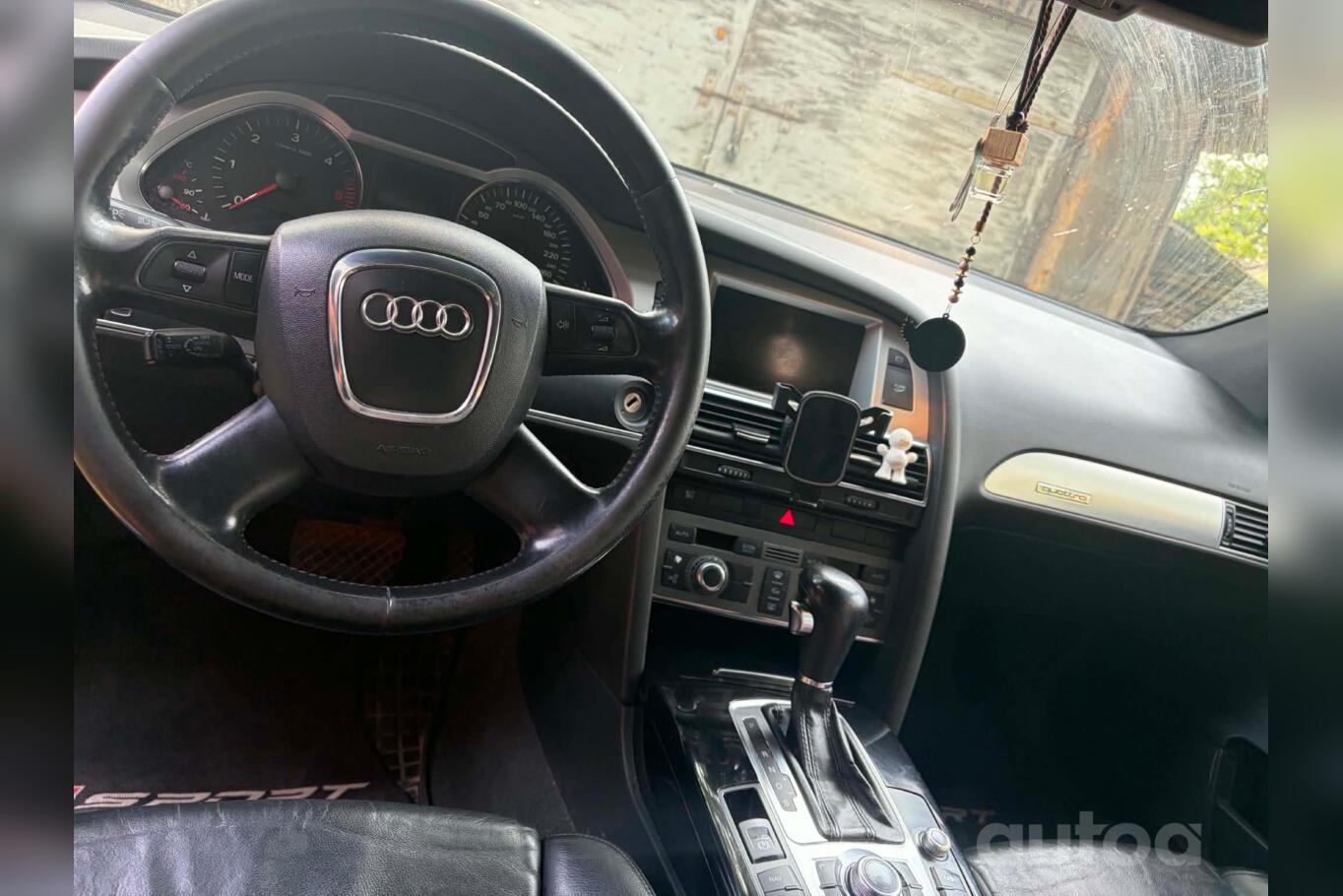 Audi A6 4F/C6 Sedan