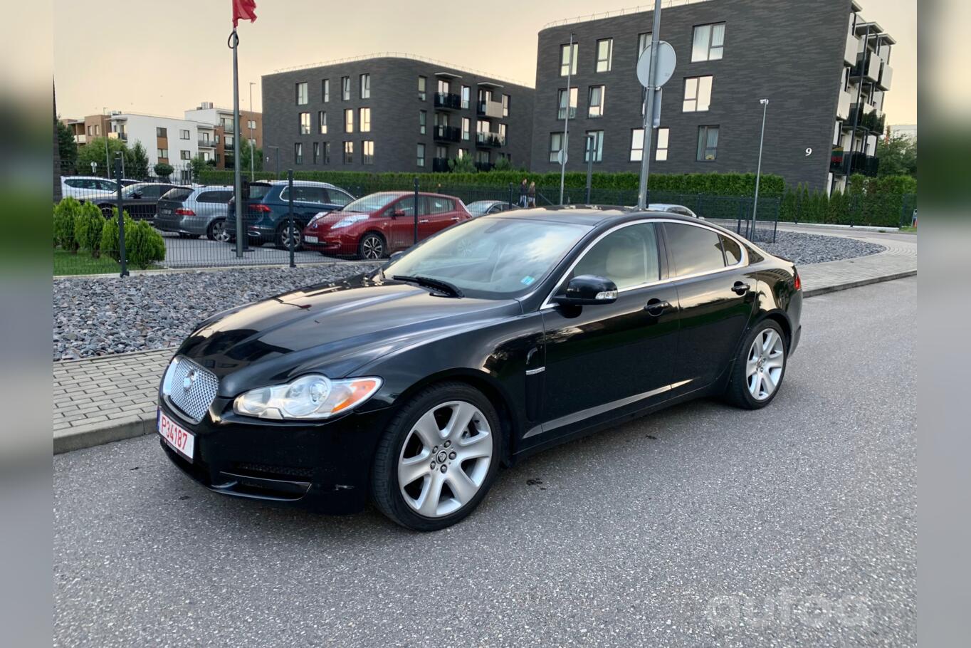 Jaguar XF X250 Sedan 4-doors