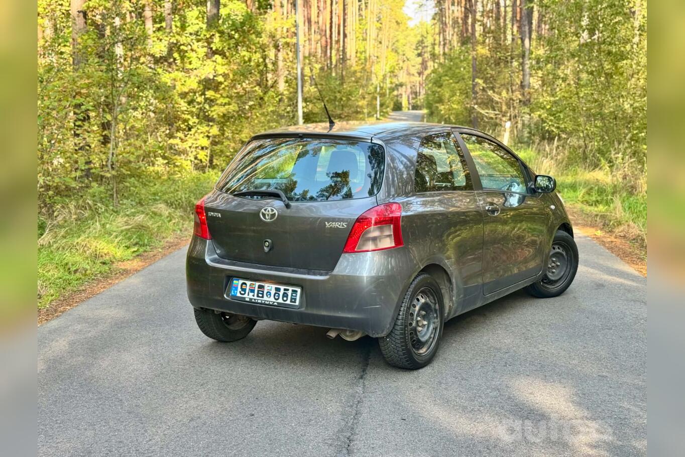 Toyota Yaris 2 generation