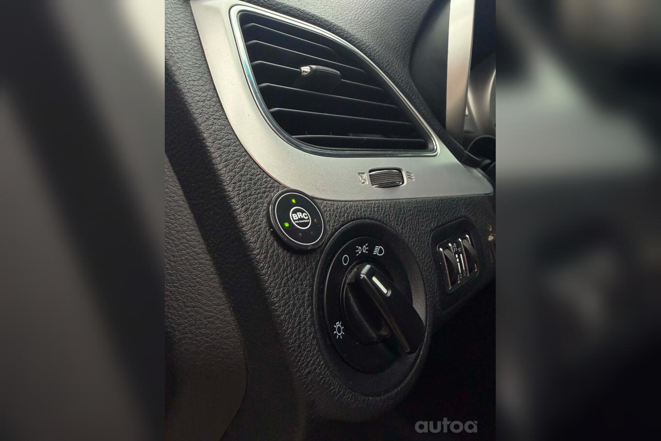 Dodge Journey 1 generation [restyling] Crossover