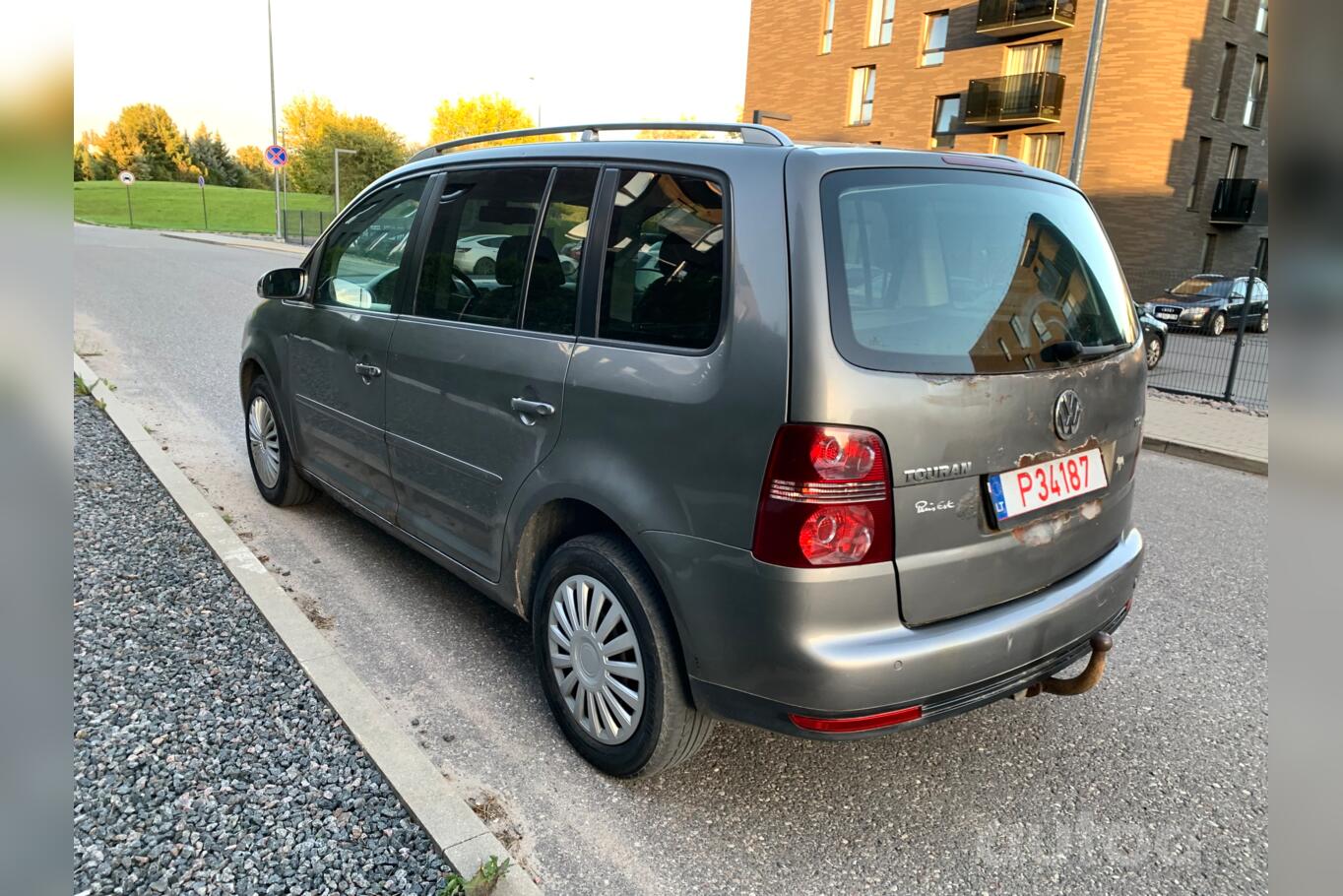 Volkswagen Touran 1 generation [restyling] Minivan 5-doors