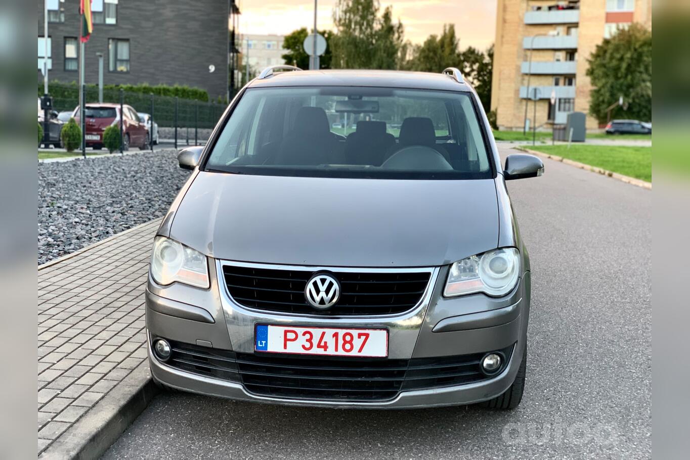 Volkswagen Touran 1 generation [restyling] Minivan 5-doors