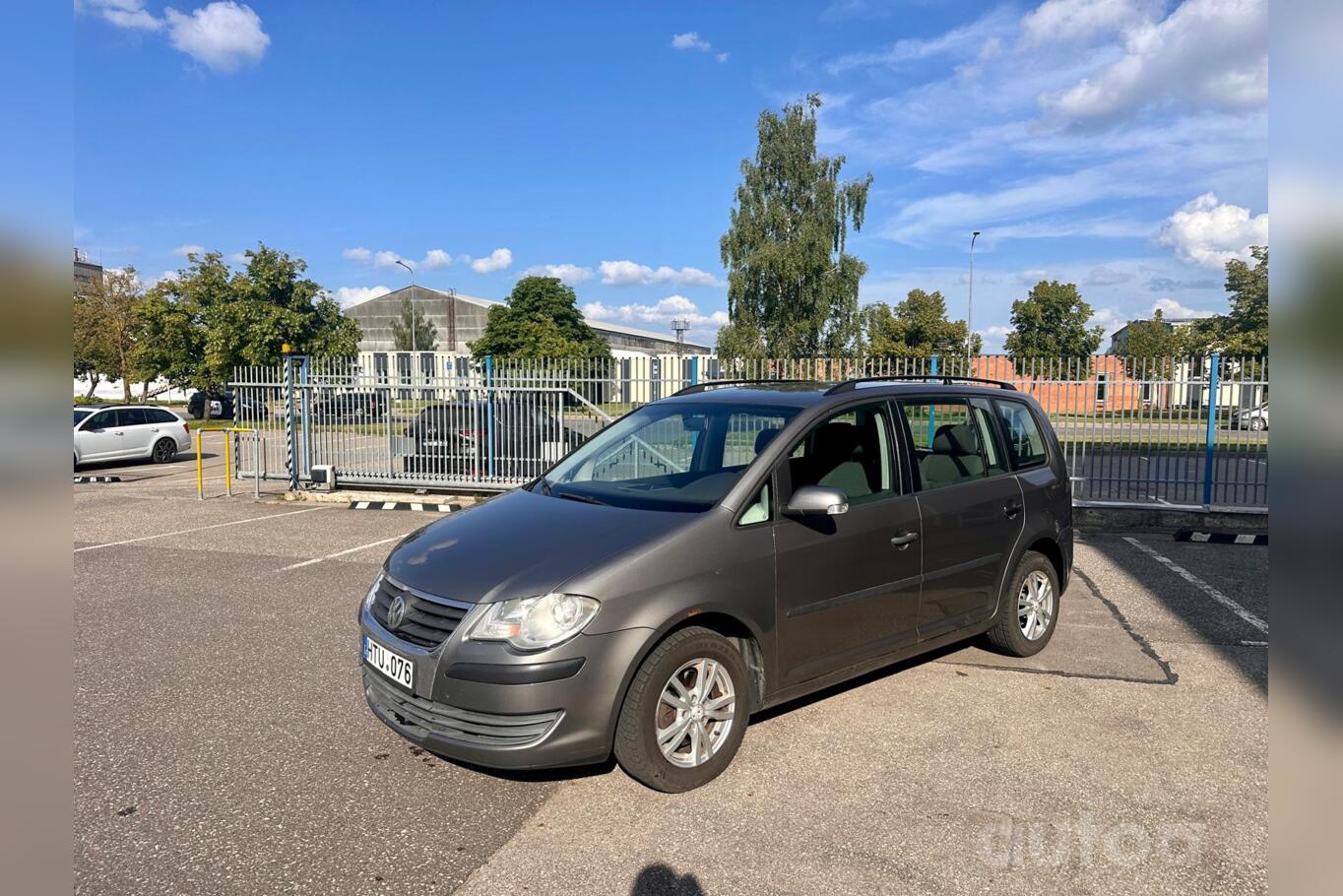 Volkswagen Touran 1 generation [restyling] Minivan 5-doors