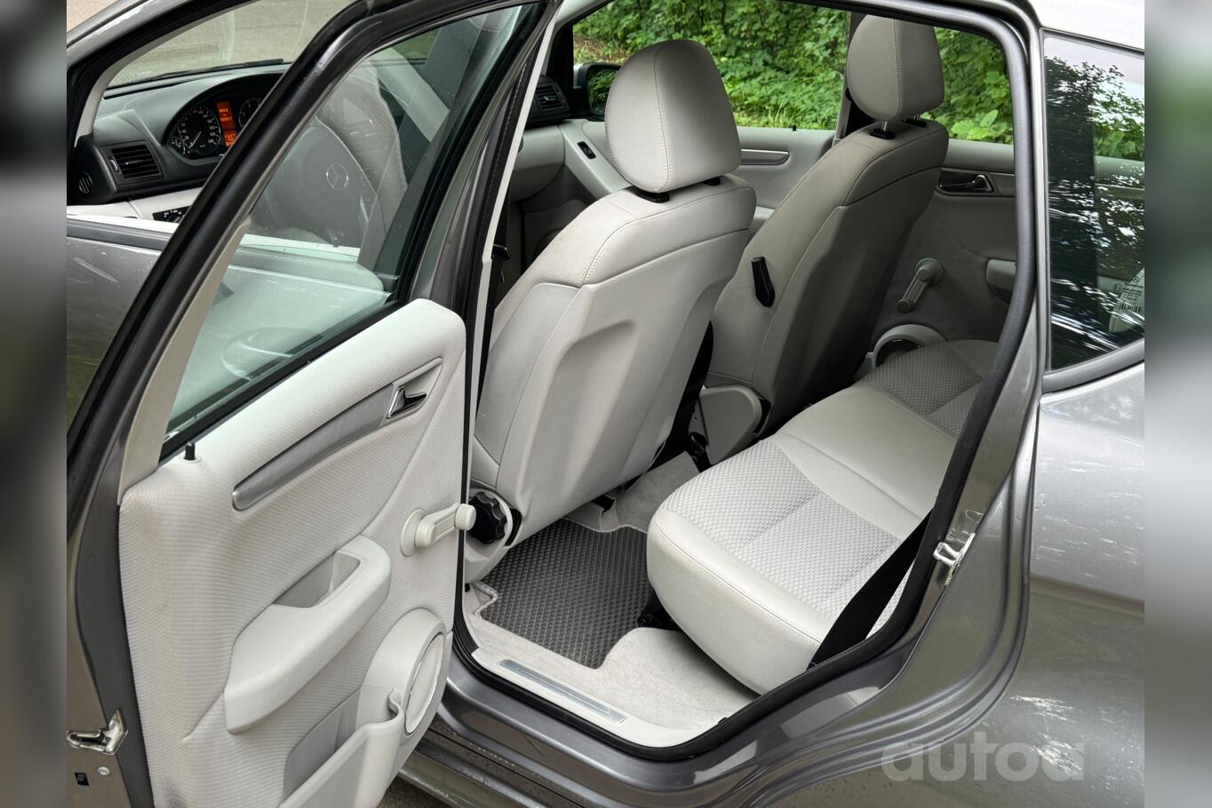 Mercedes-Benz A-Class W169 [restyling] Hatchback 5-doors