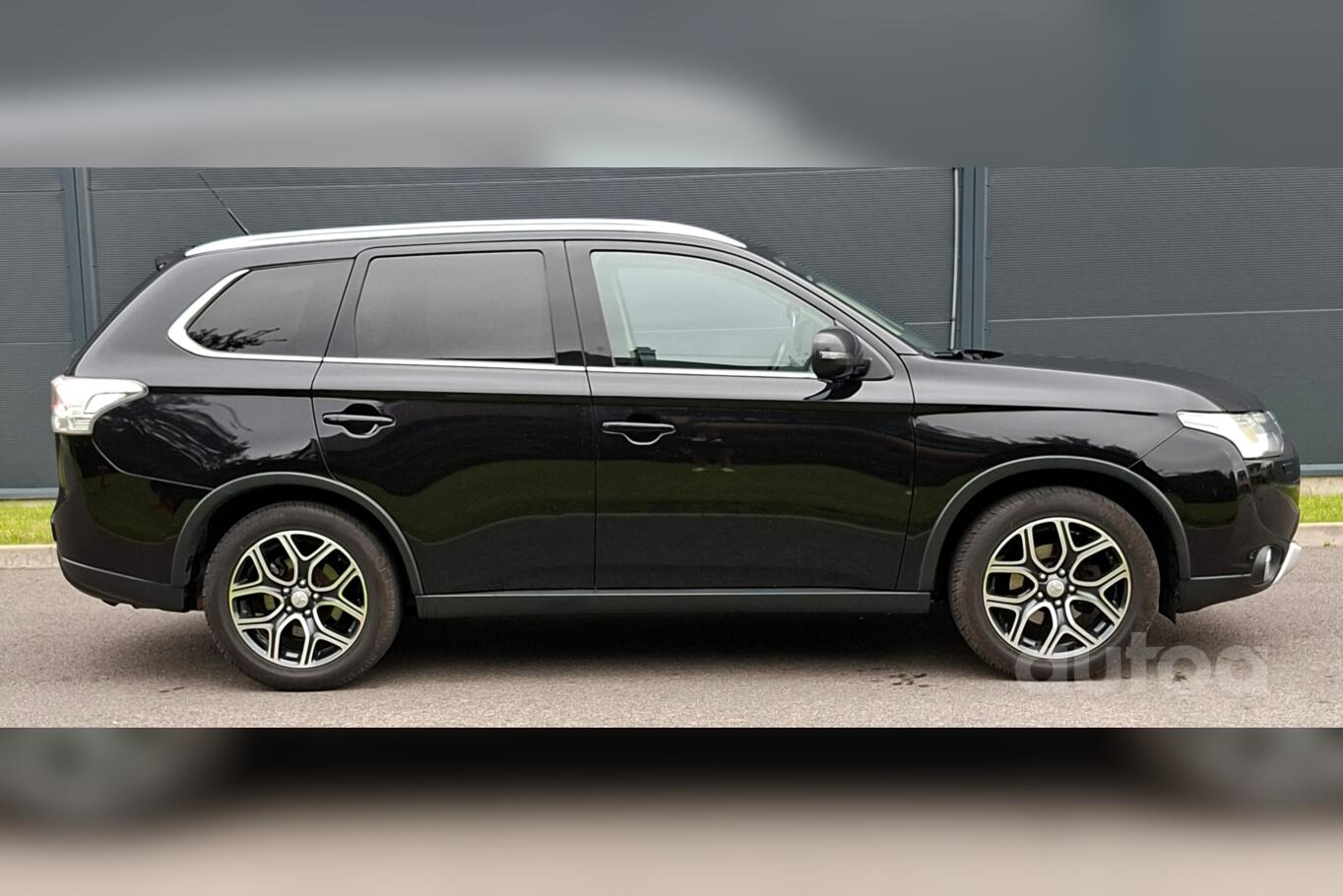 Mitsubishi Outlander 3 generation [2th restyling] Crossover