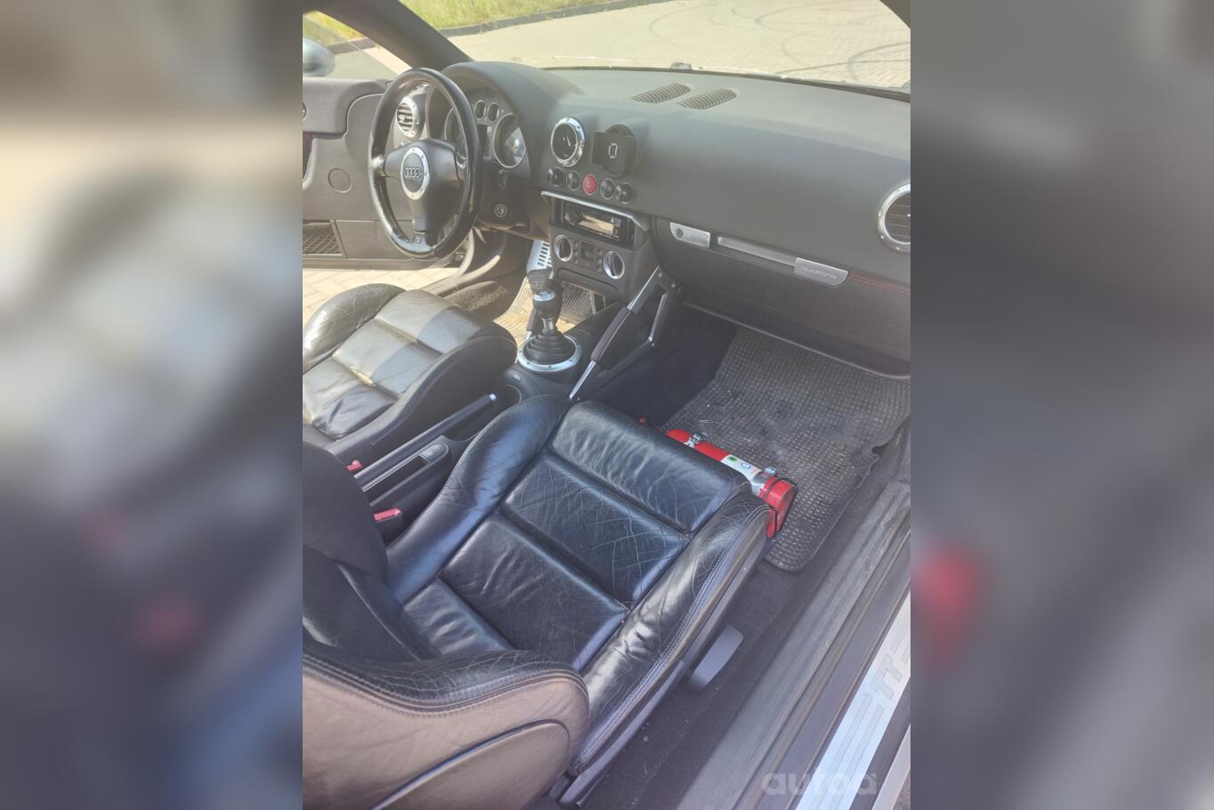 Audi TT 8N Coupe