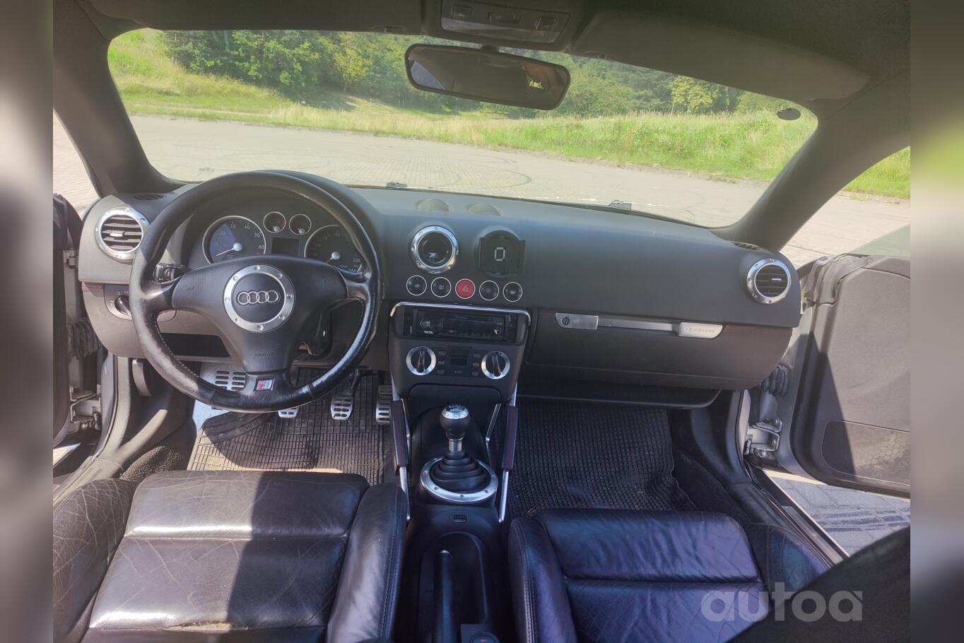 Audi TT 8N Coupe