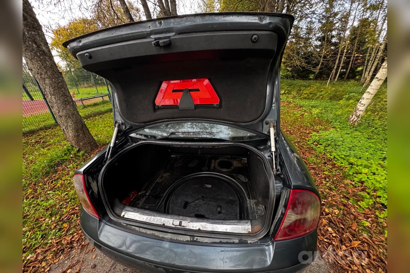 Volkswagen Passat B5.5 [restyling] Sedan