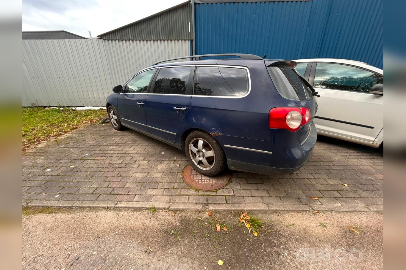 Volkswagen Passat B6 wagon 5-doors