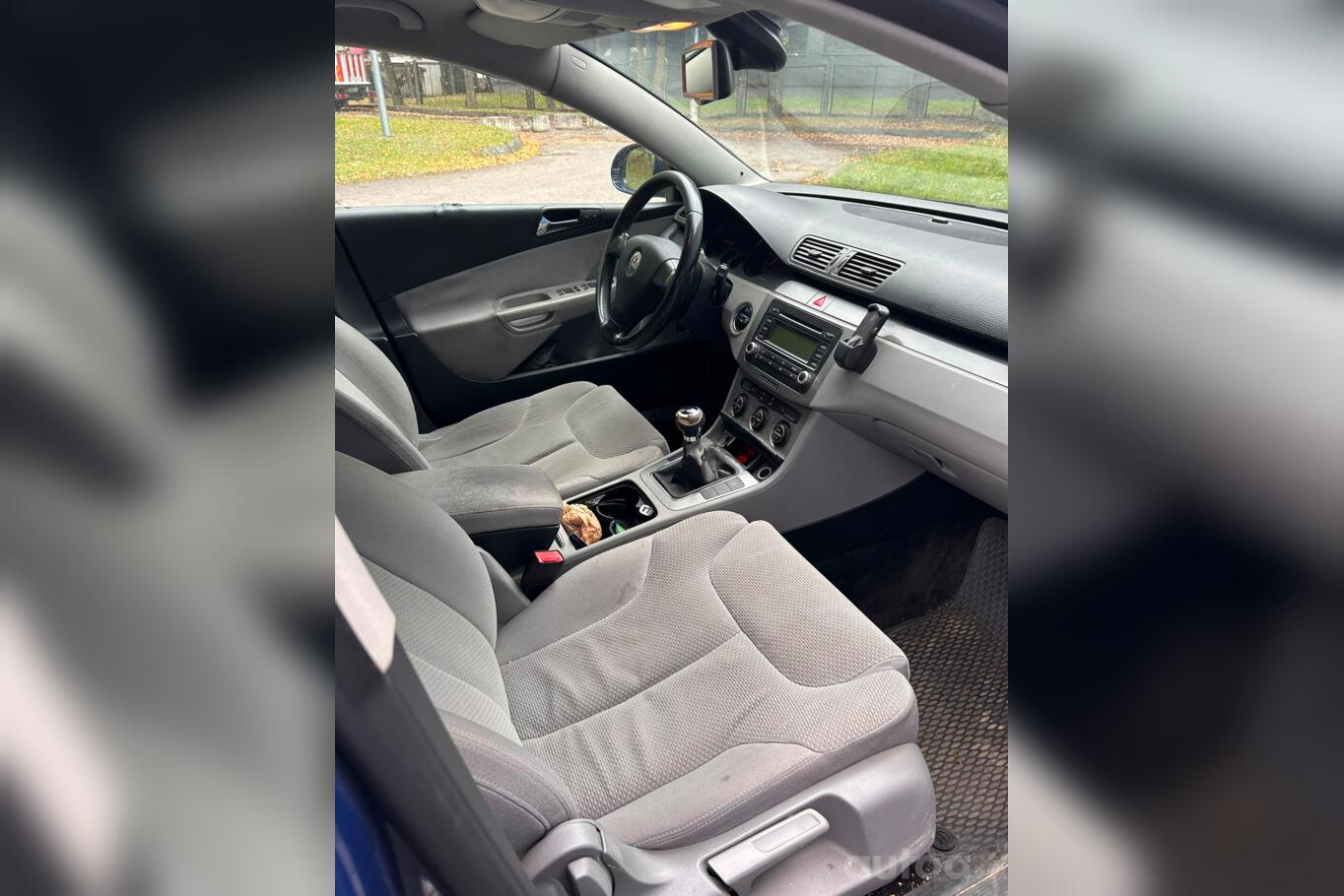 Volkswagen Passat B6 wagon 5-doors
