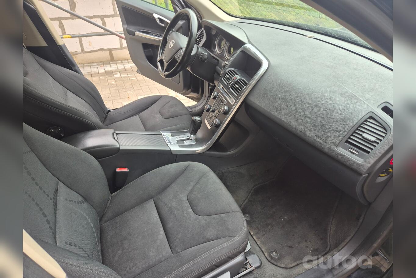 Volvo XC60 1 generation Crossover