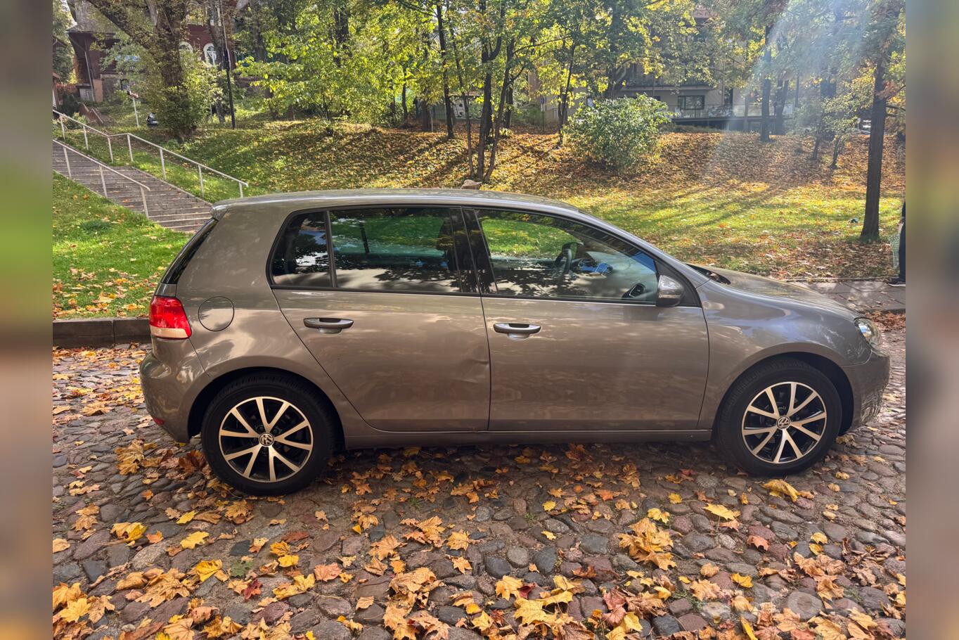 Volkswagen Golf 6 generation Hatchback 5-doors