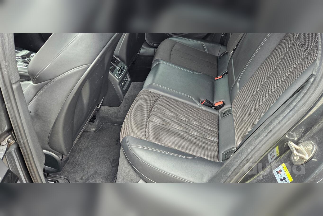 Audi A4 B9 Avant wagon 5-doors