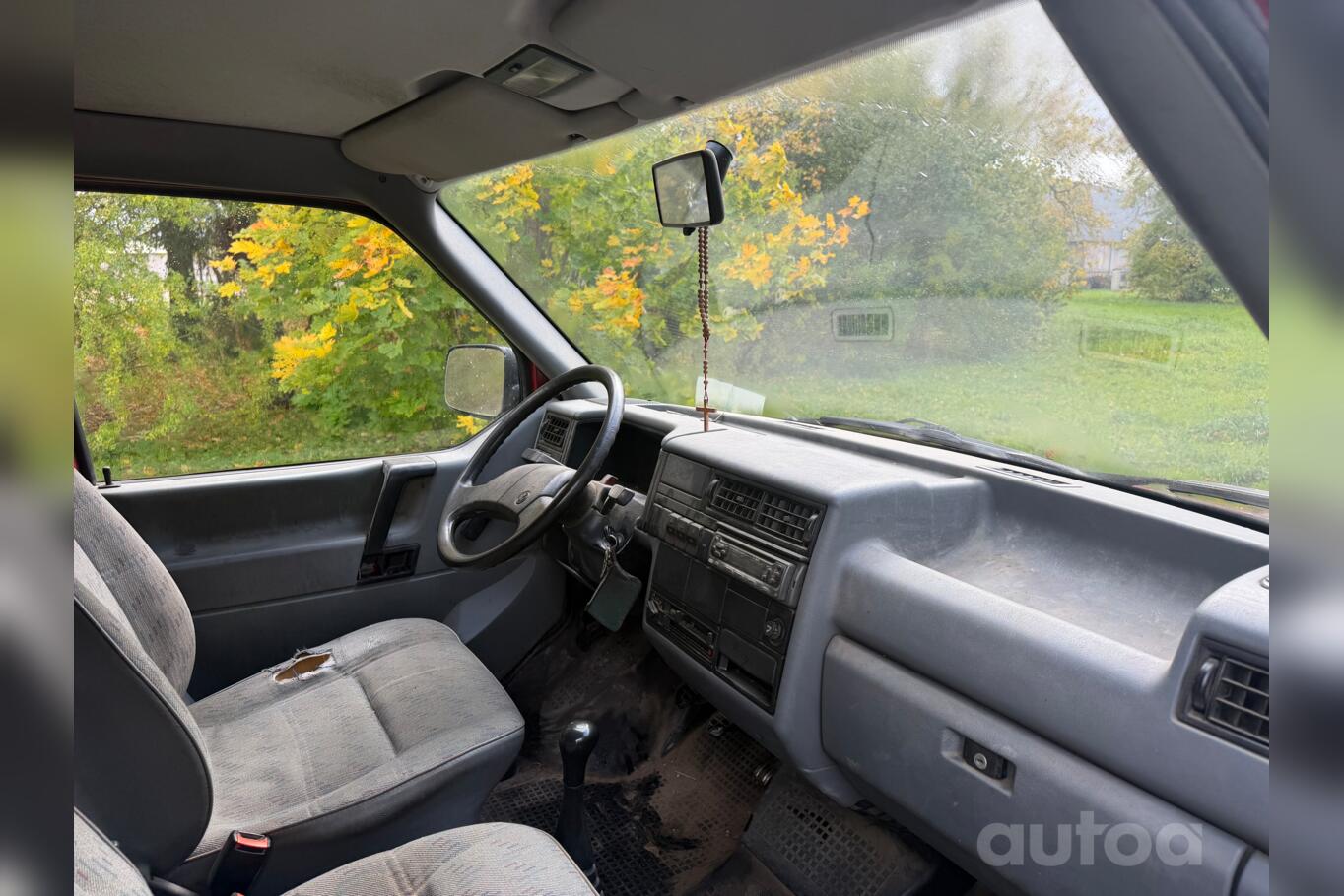 Volkswagen Caravelle T4 Minivan