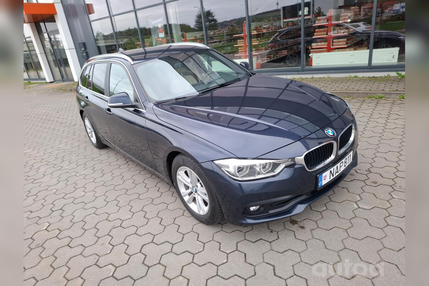 BMW 320 2016