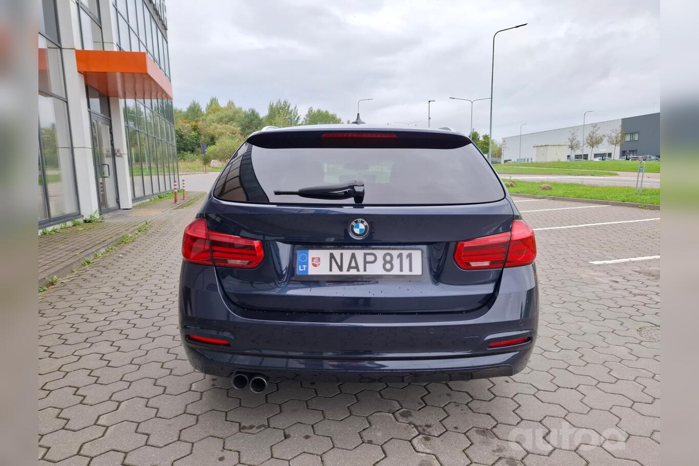 BMW 320 2016