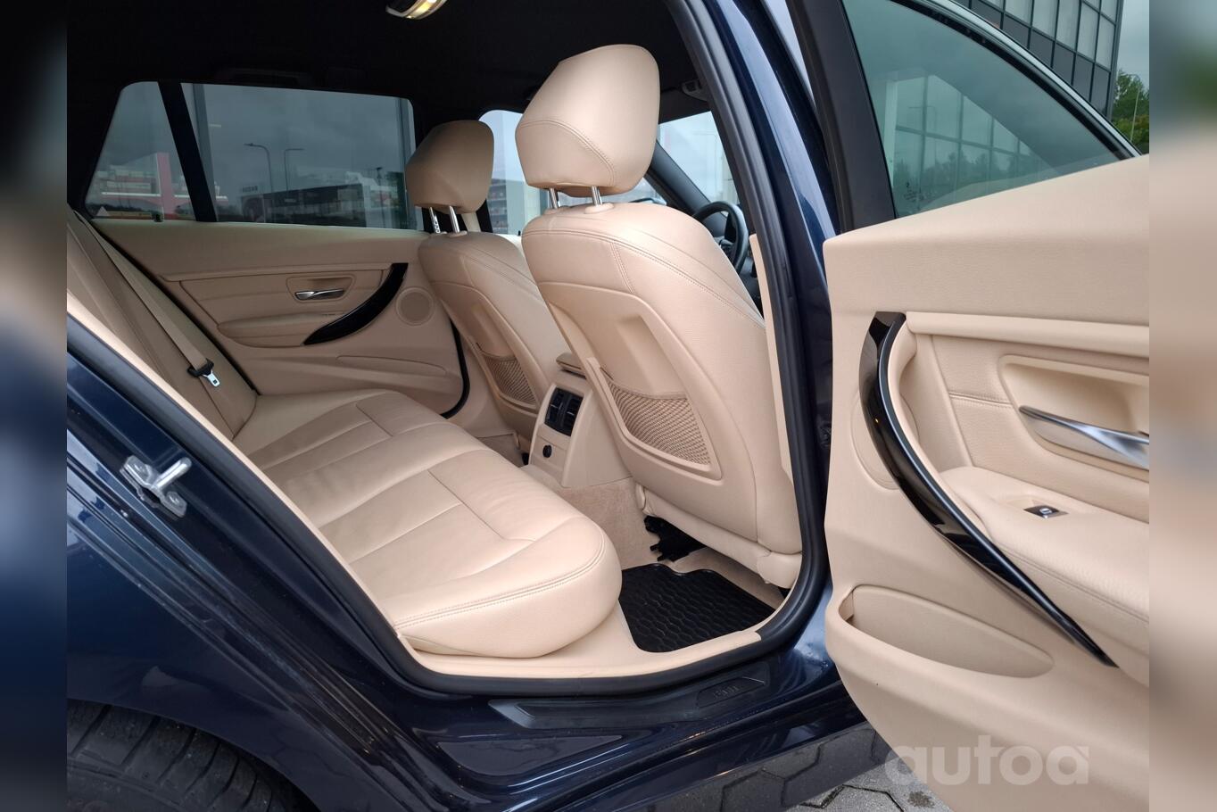 BMW 320 2016