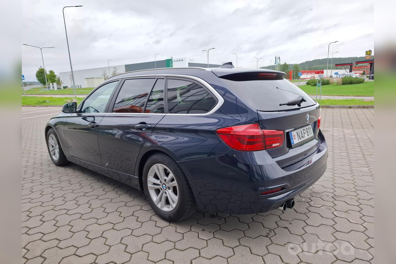 BMW 320 2016