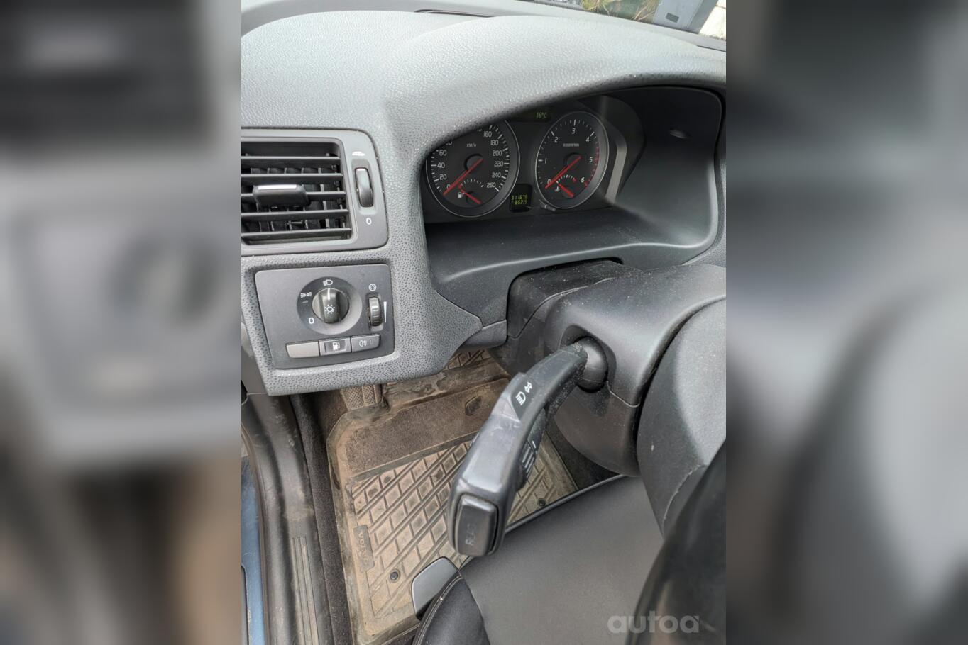 Volvo V50 1 generation [restyling]
