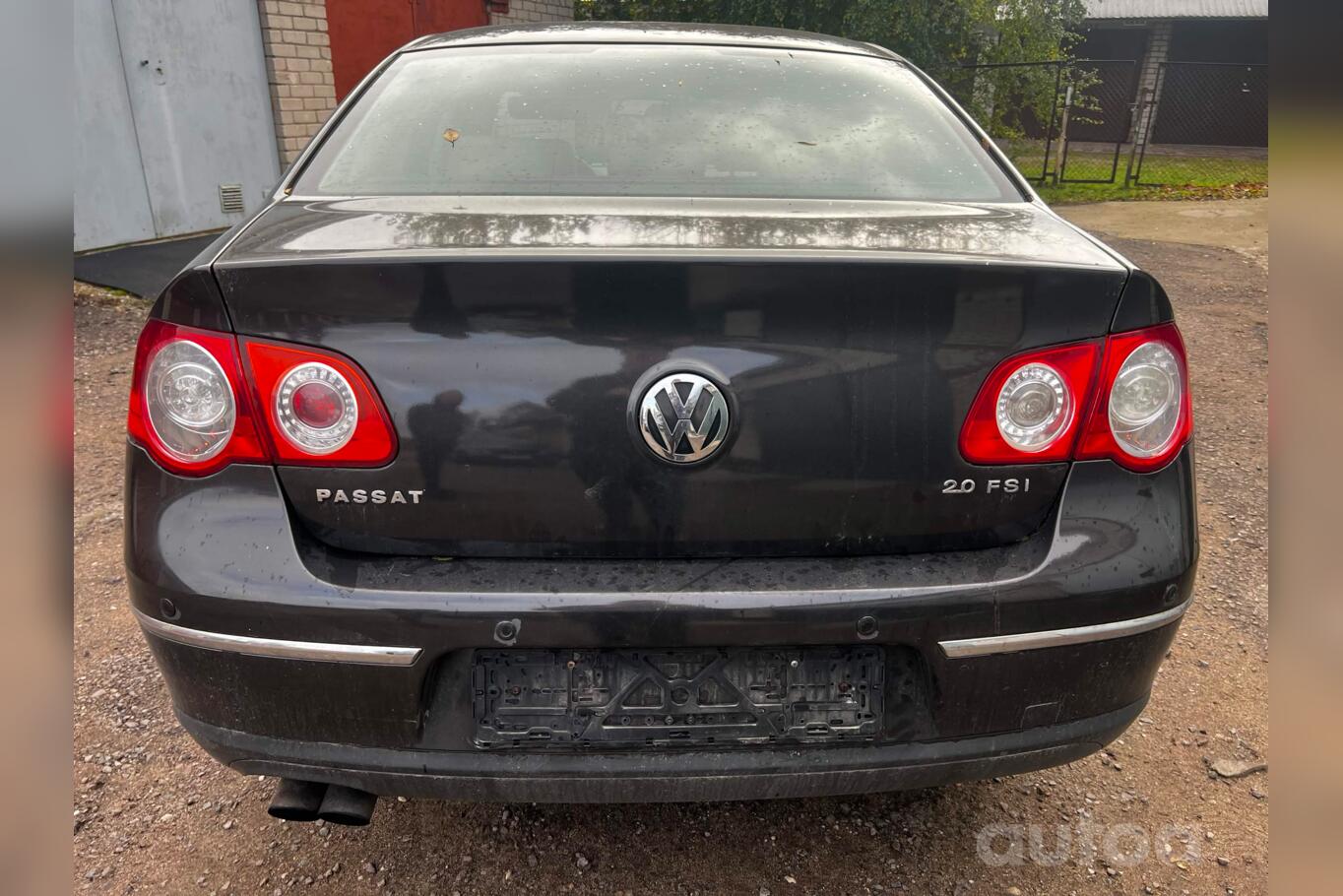 Volkswagen Passat B6 Sedan 4-doors