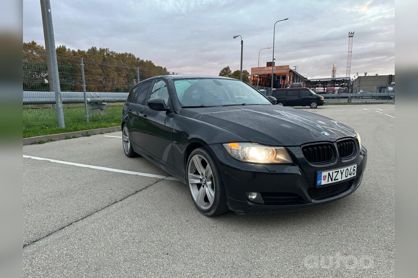 BMW 3 Series E90/E91/E92/E93 [restyling] Touring wagon