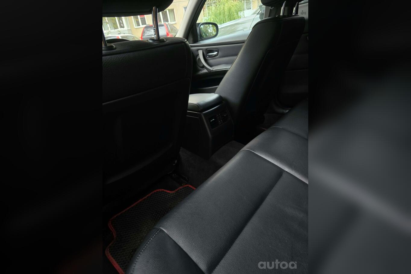 BMW 3 Series E90/E91/E92/E93 [restyling] Sedan