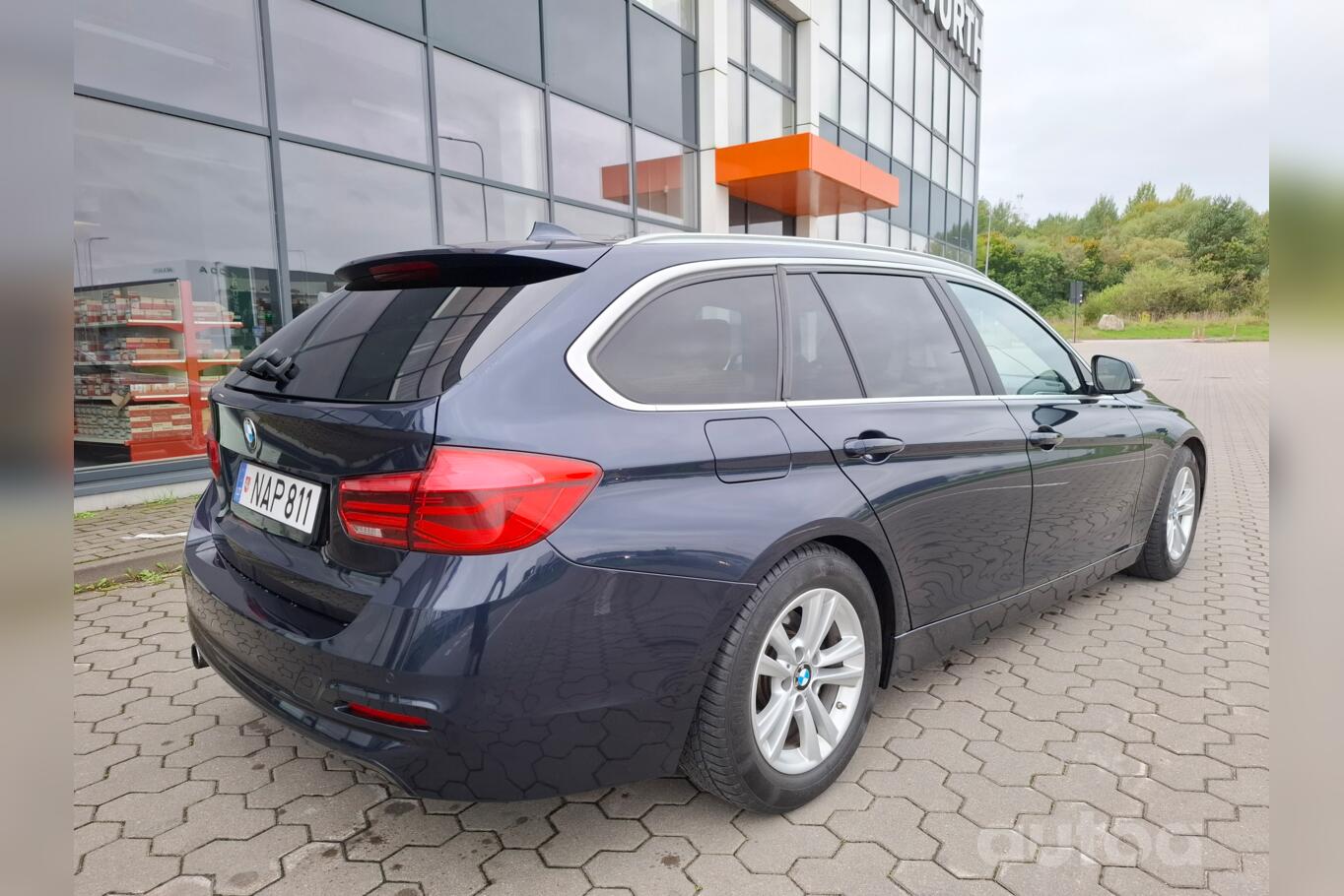 BMW 320 2016