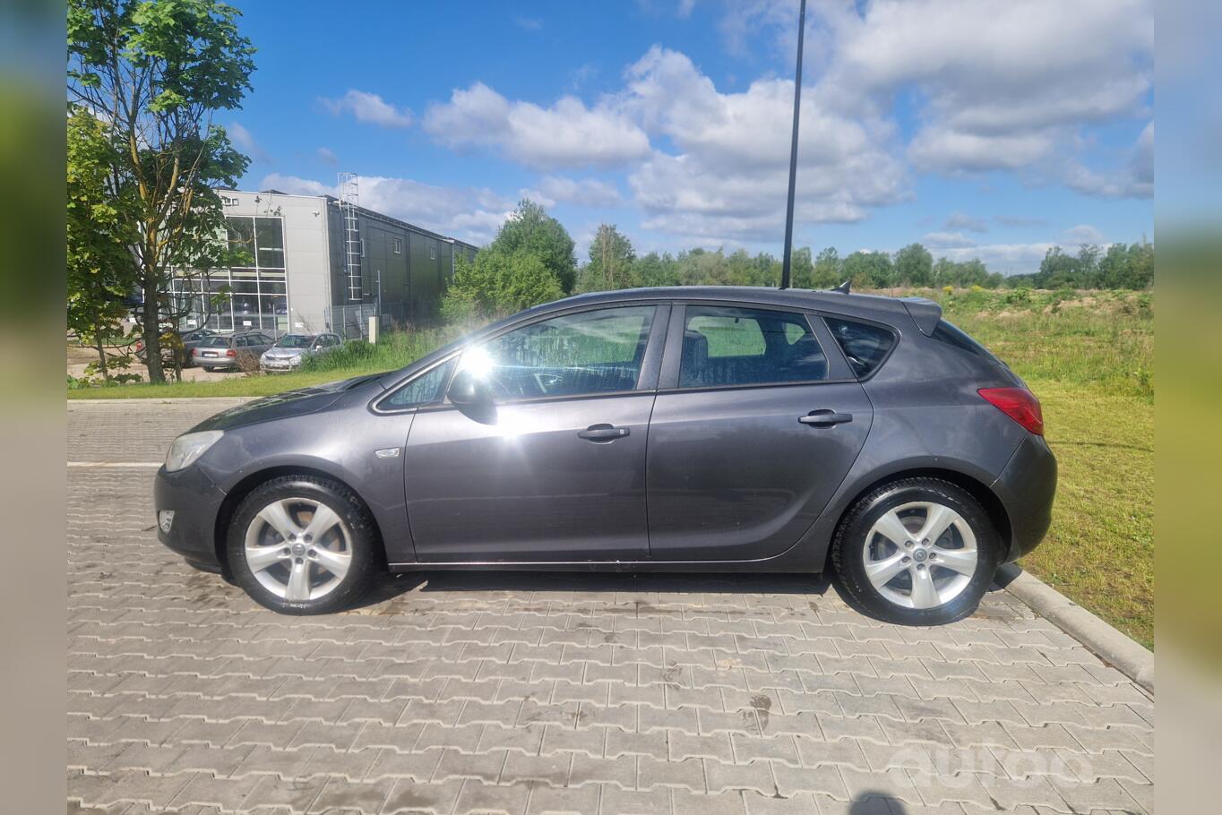 Opel Astra J [restyling] Hatchback 5-doors