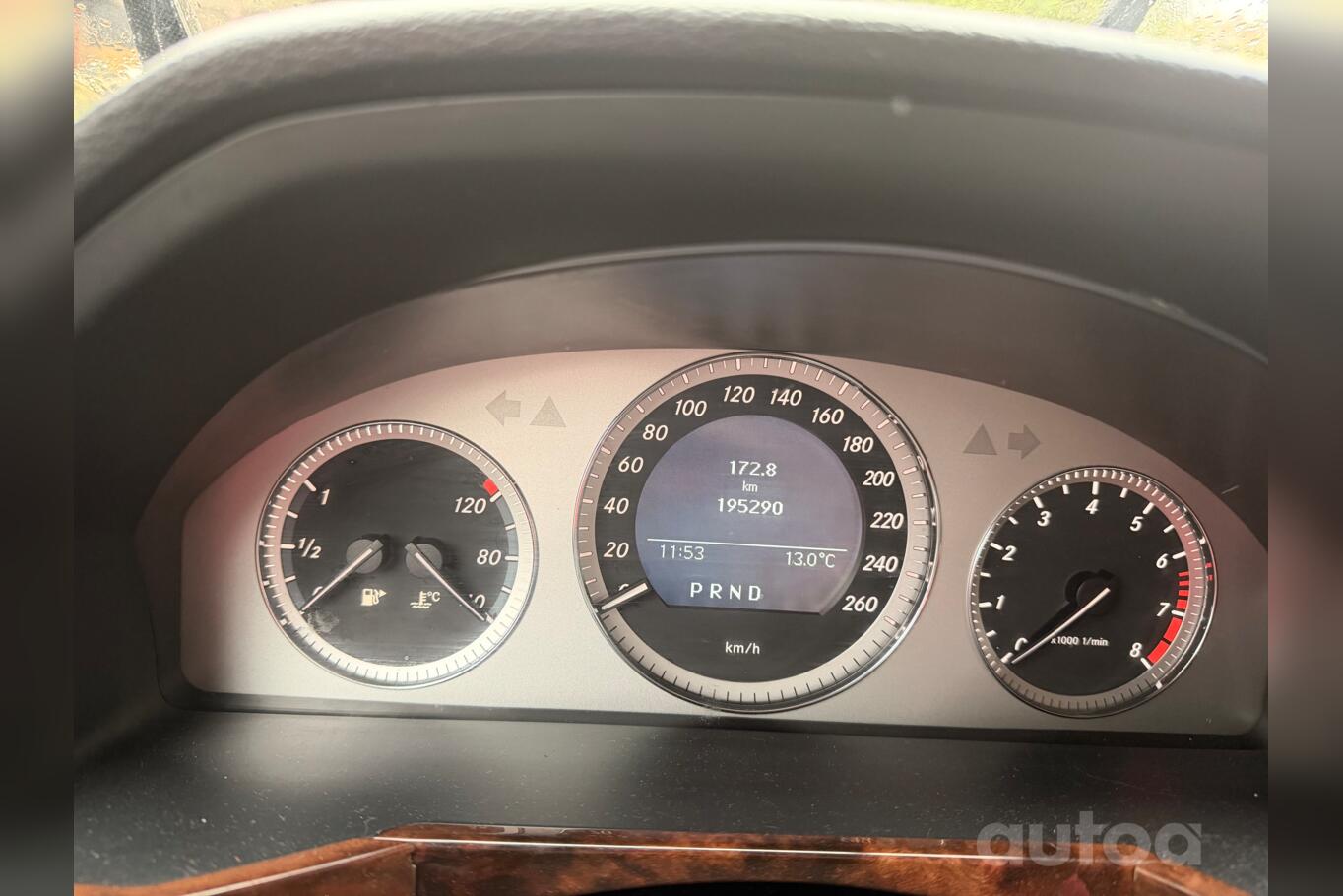 Mercedes-Benz GLK350