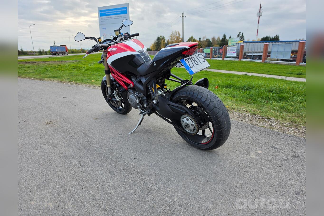 Ducati Monster
