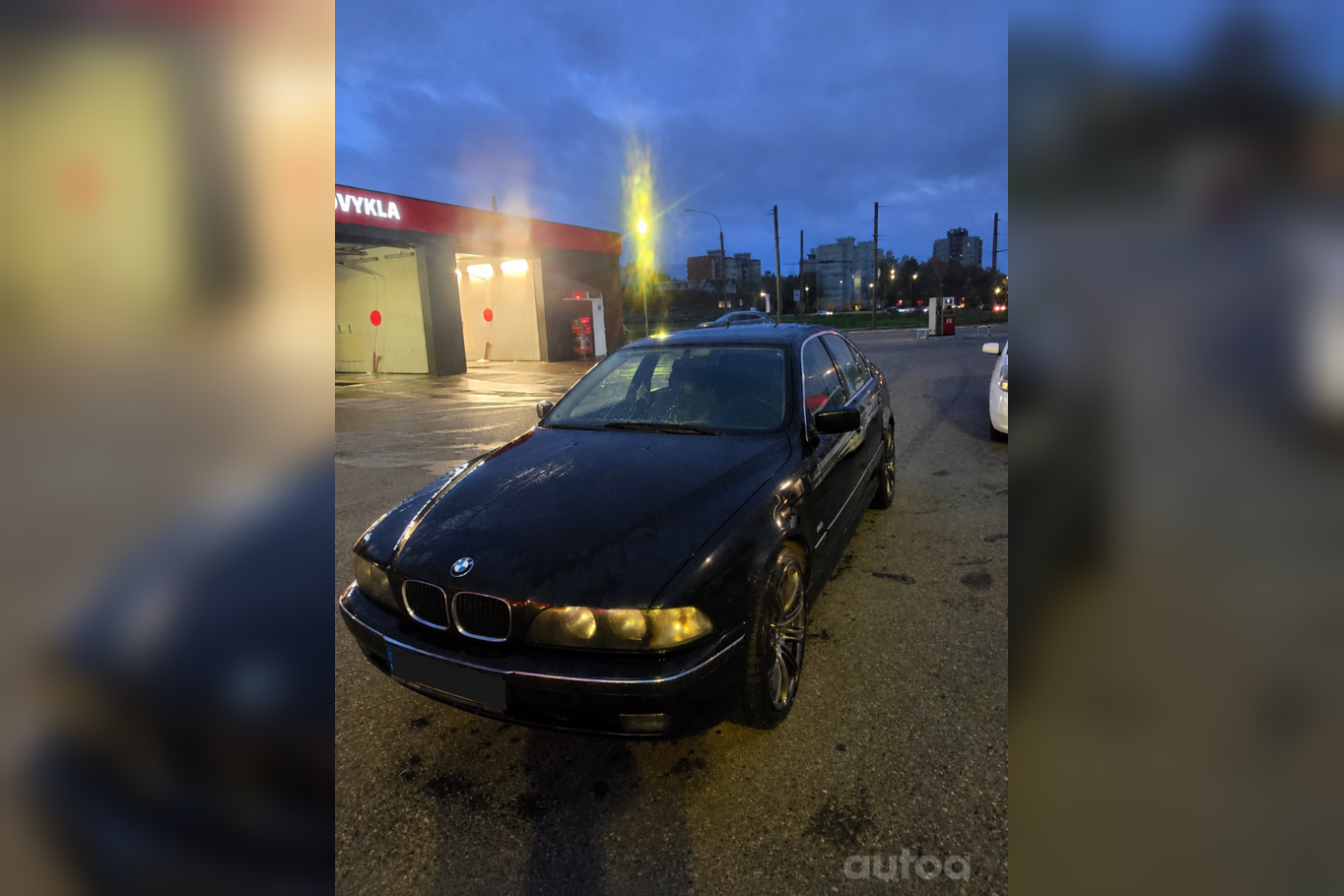 BMW 5 Series E39 Sedan 4-doors