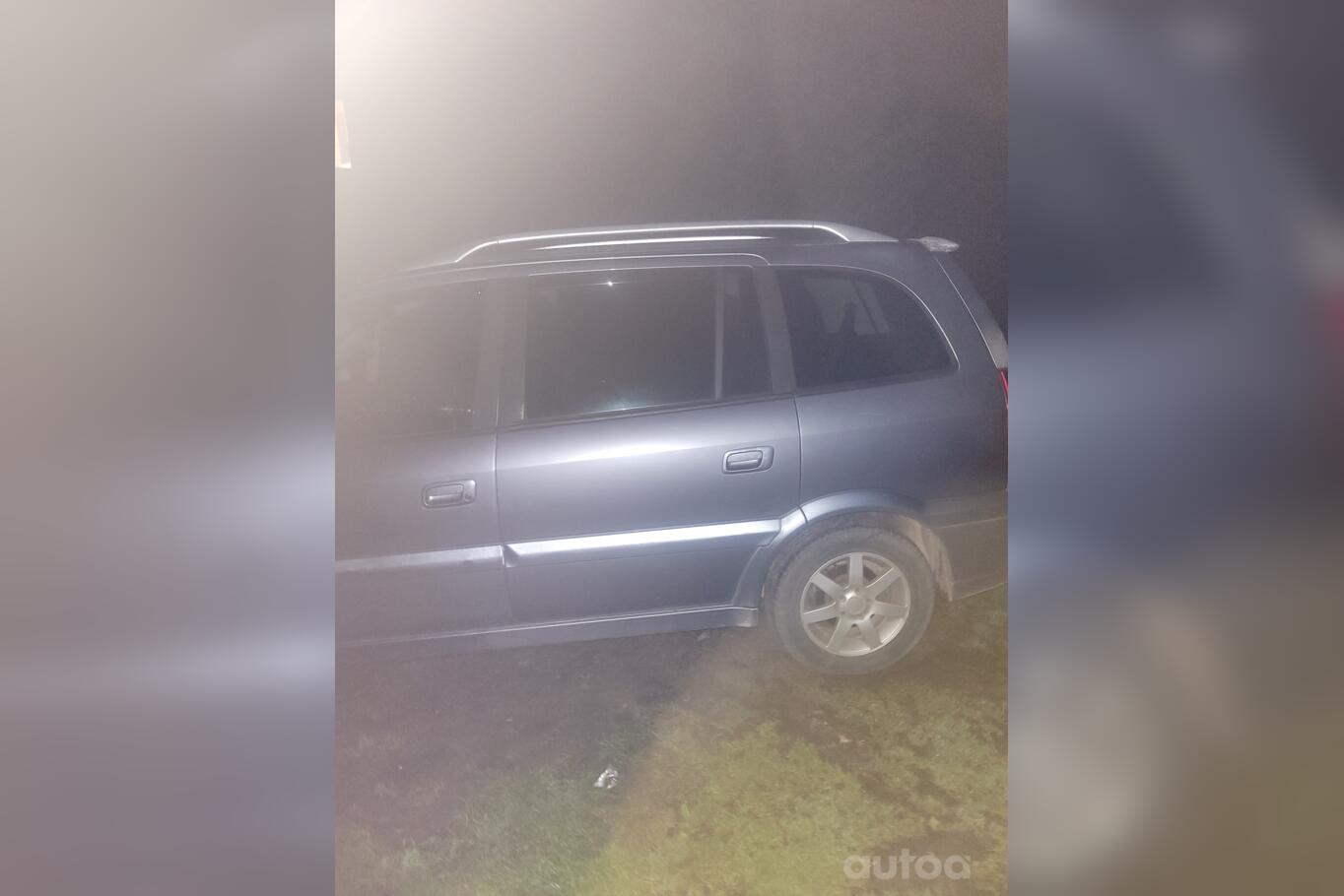 Opel Zafira OPC A [restyling]