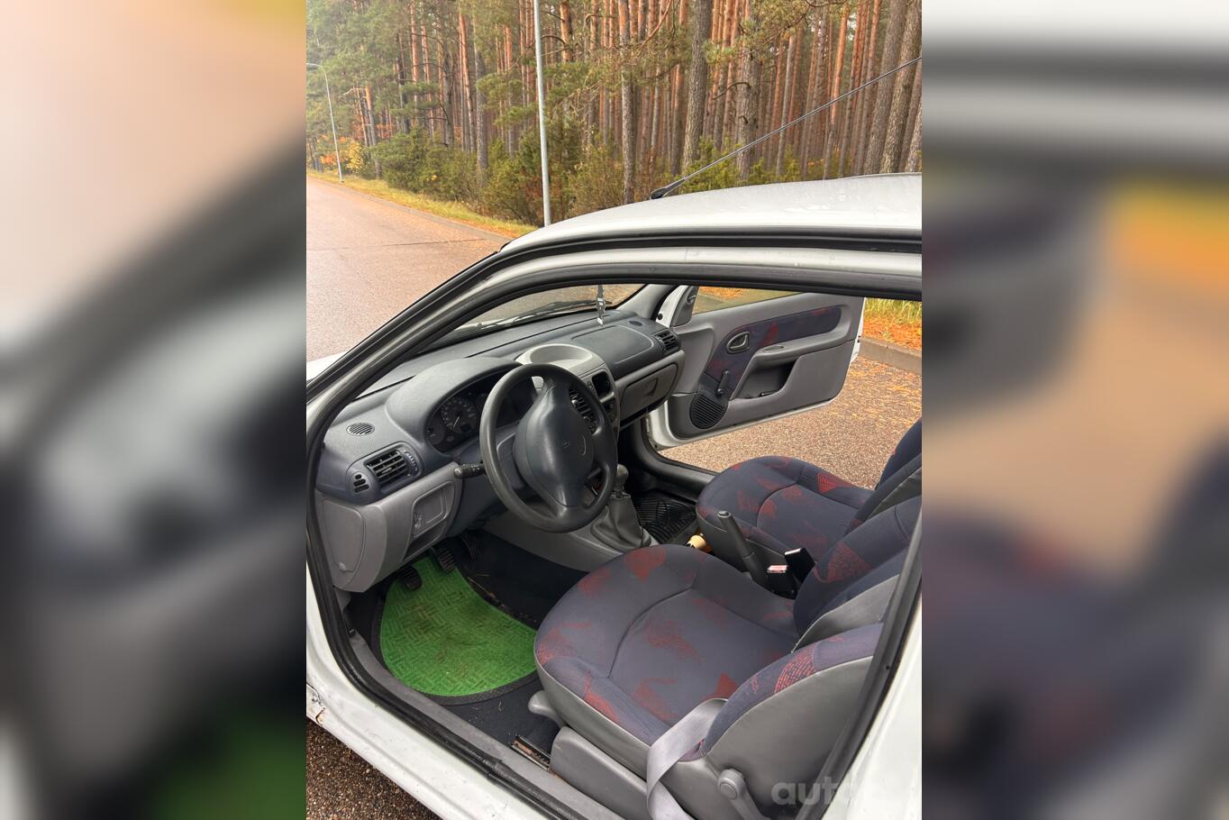 Renault Clio 2 generation Hatchback 3-doors