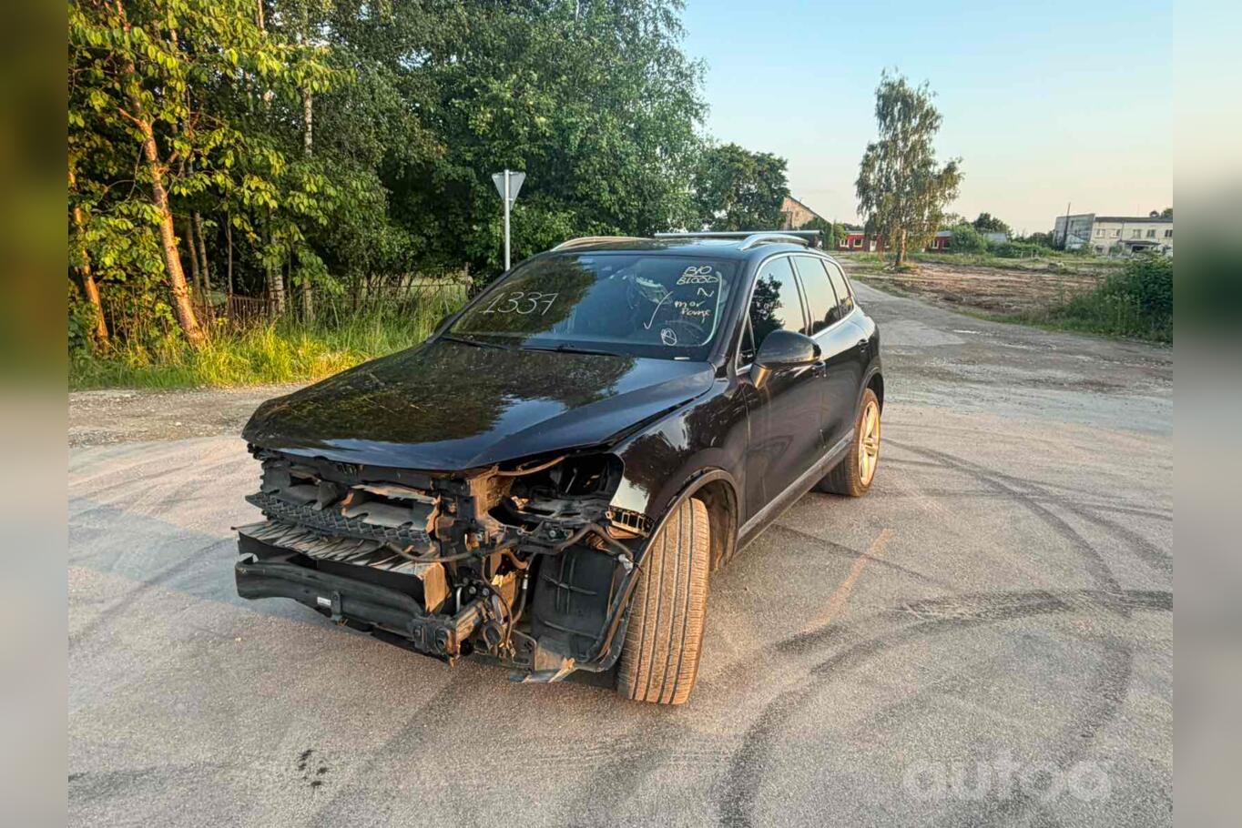 Volkswagen Touareg 2 generation [restyling] Crossover