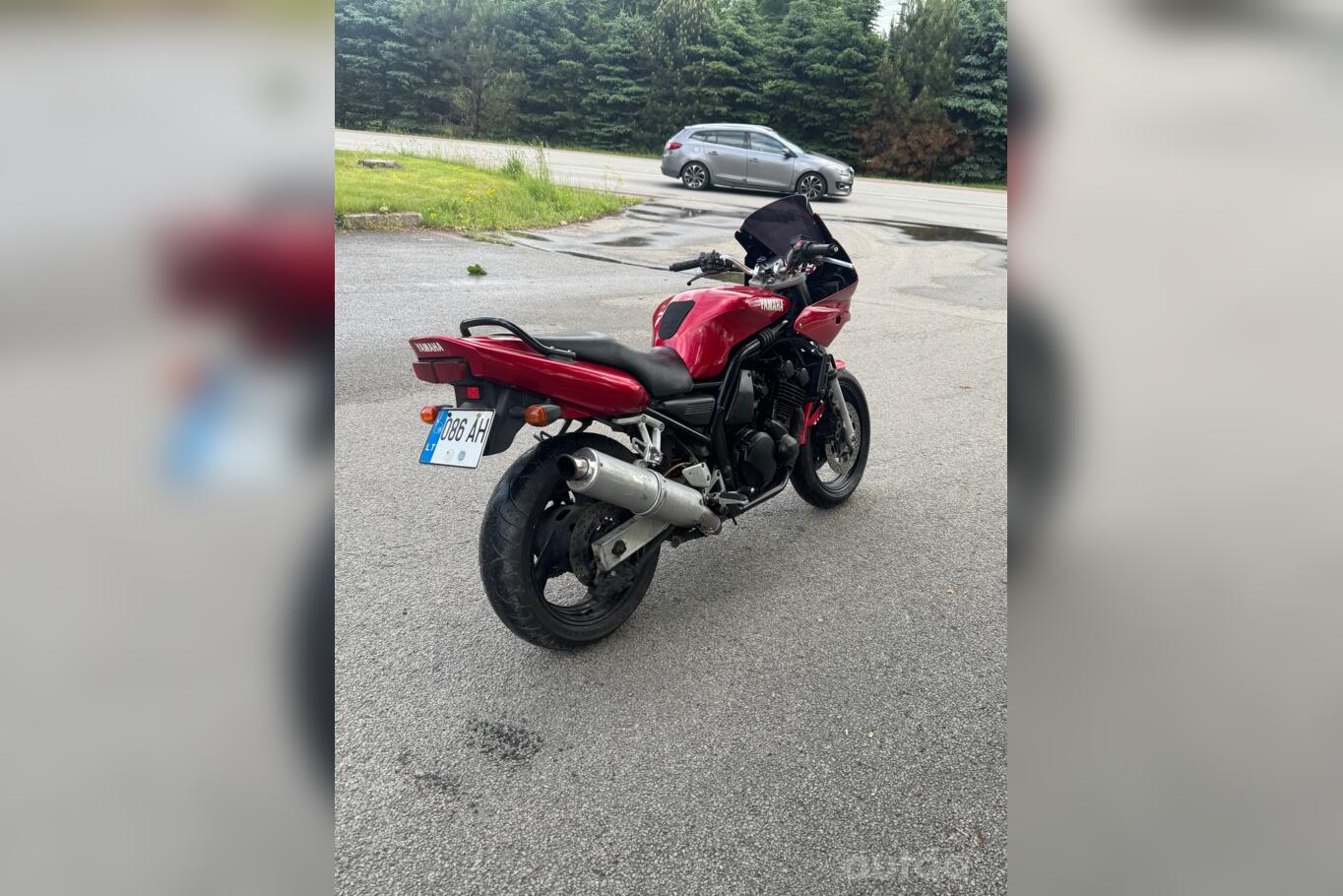 Yamaha FZS 600 Fazer
