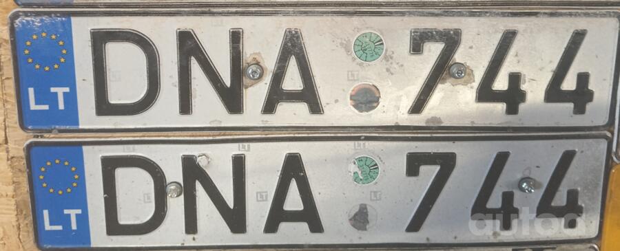 DNA 744
