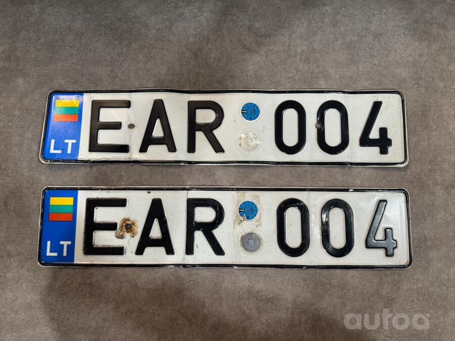 EAR004
