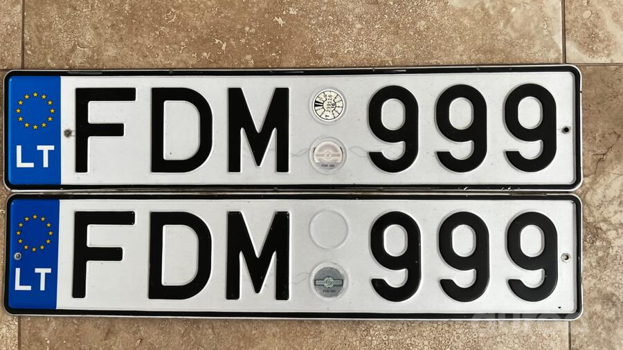 FDM999