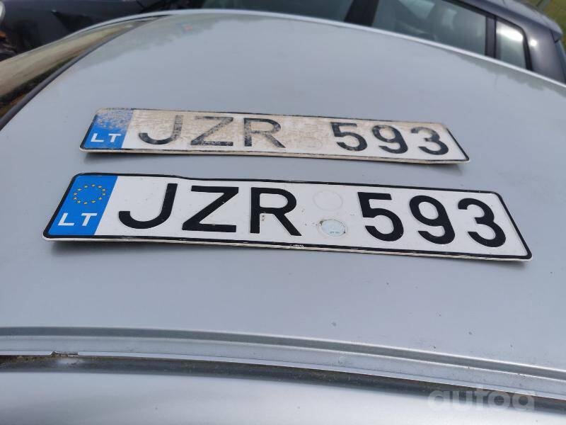 JZR593