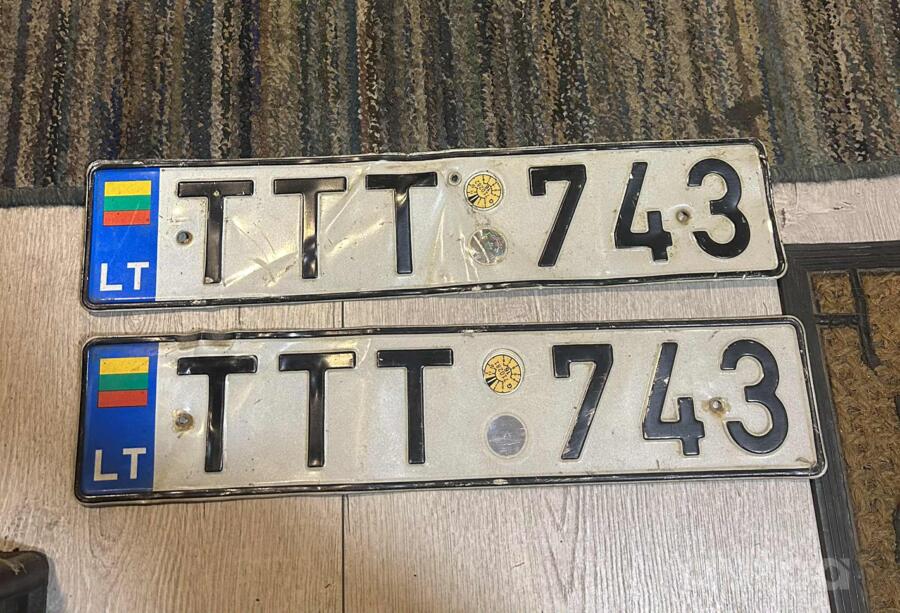 TTT743