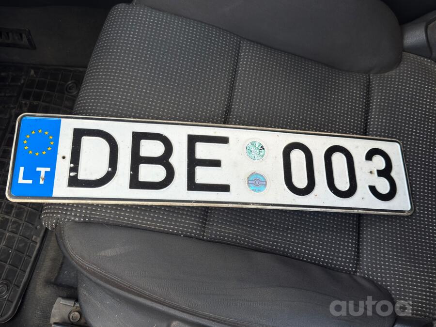 DBE003