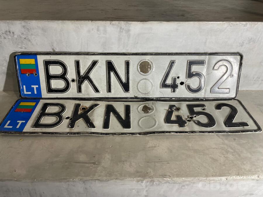 BKN452