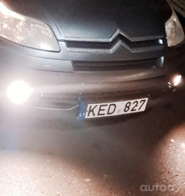 KED 827