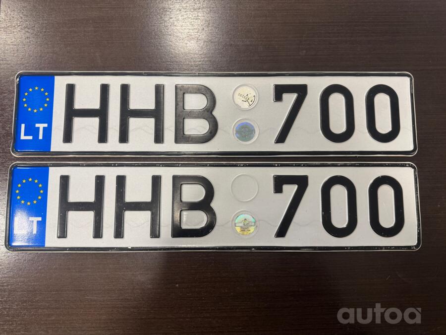 HHB700