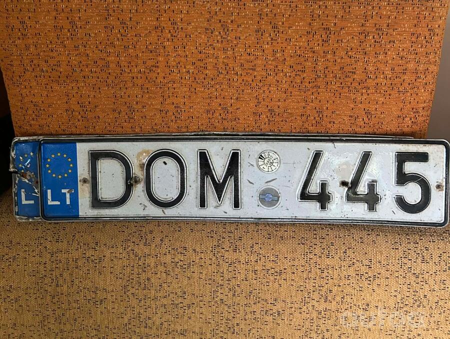 DOM445