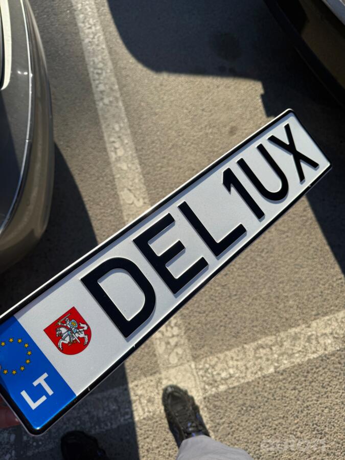 DEL1UX